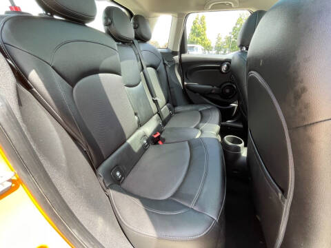 2016 MINI Hardtop 4 Door Cooper