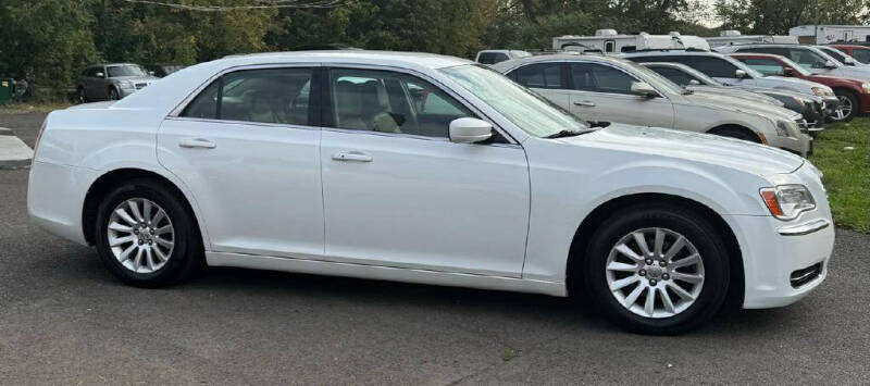 2013 Chrysler 300
