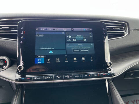 2024 Jeep Wagoneer Series III