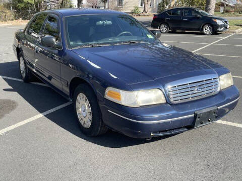 2003 Ford Crown Victoria for sale at High Performance Motors in Nokesville VA