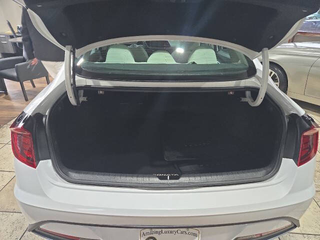 2023 Hyundai Sonata SE