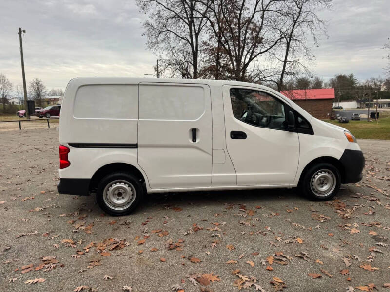 2019 Nissan NV200