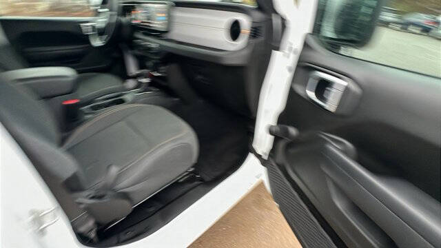 2024 Jeep Gladiator Sport