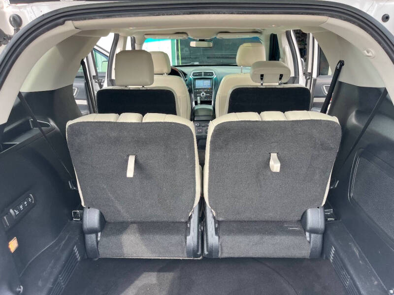 2017 Ford Explorer Platinum