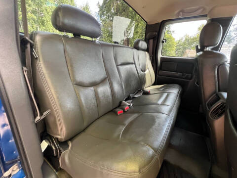 2004 GMC Sierra 2500HD SLT
