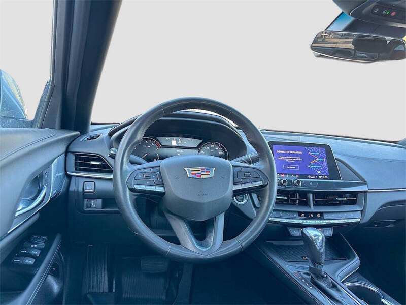 2025 Cadillac CT4 Luxury