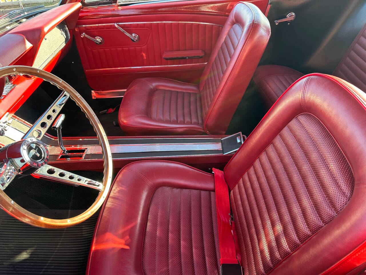 1966 Ford Mustang 30