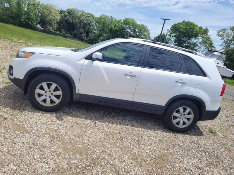 2011 Kia Sorento LX