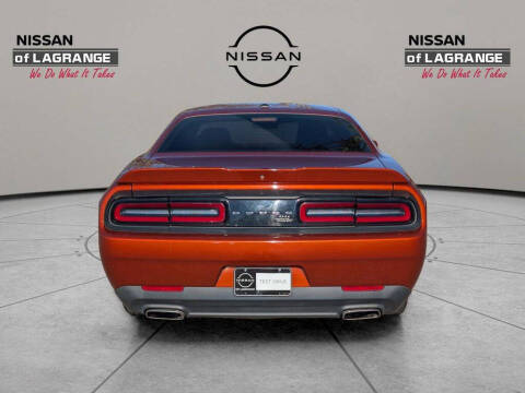 2021 Dodge Challenger SXT