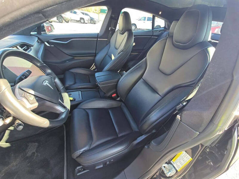 2020 Tesla Model S Performance