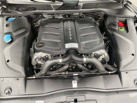 2016 Porsche Cayenne S