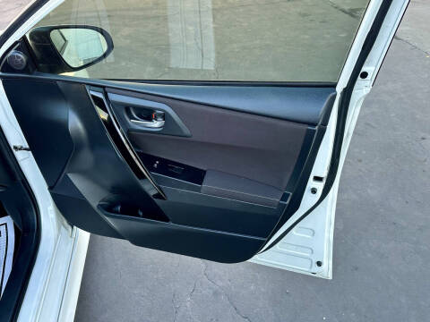 2016 Scion iM