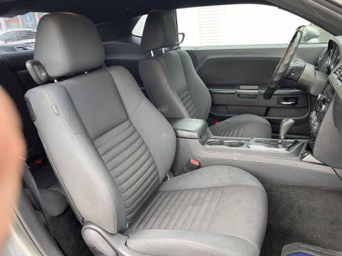 2012 Dodge Challenger SXT