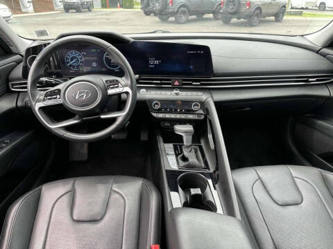 2023 Hyundai Elantra Hybrid Limited