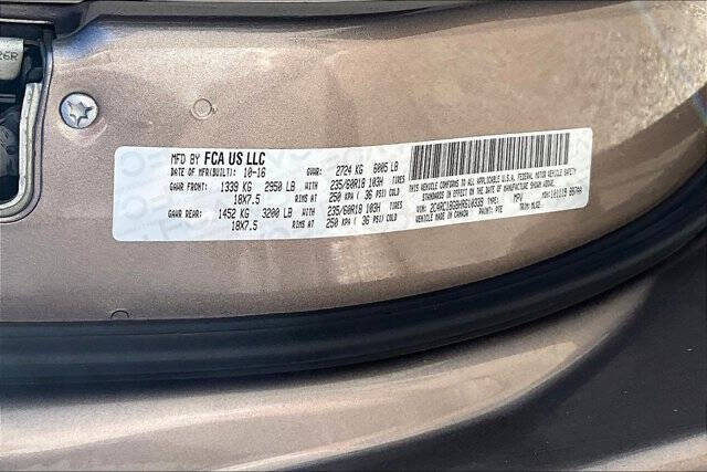 2017 Chrysler Pacifica Touring-L