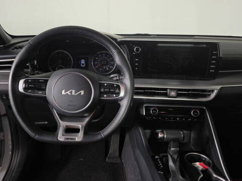 2023 Kia K5