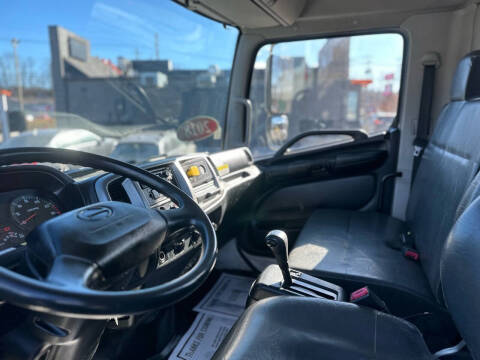 2019 Hino 258A