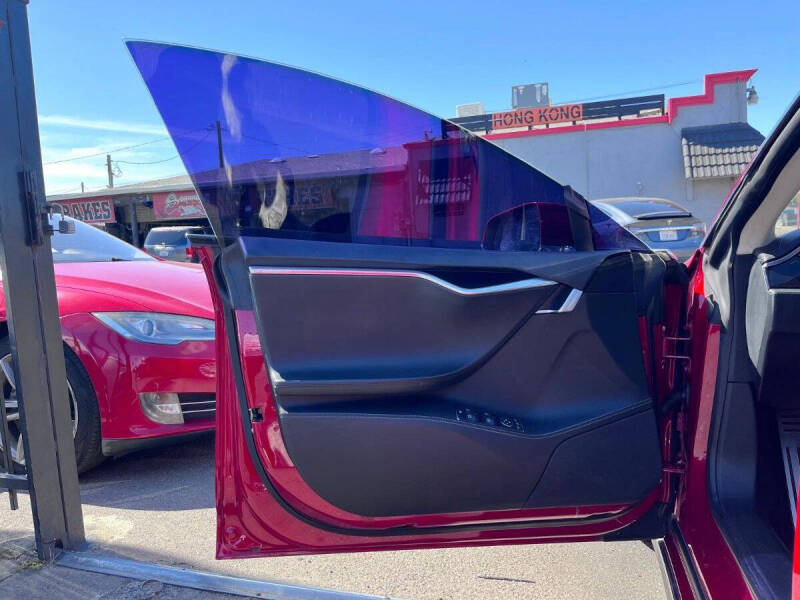2014 Tesla Model S