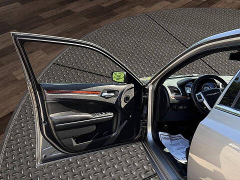 2014 Chrysler 300