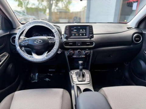 2020 Hyundai Kona SEL