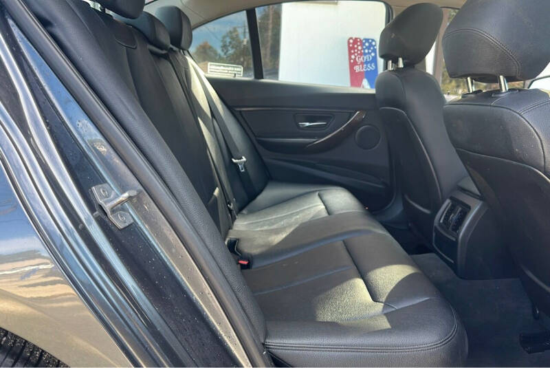 2015 BMW 3 Series 320i xDrive