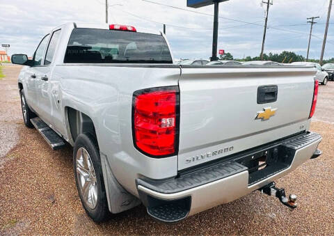 2019 Chevrolet Silverado 1500 LD Custom