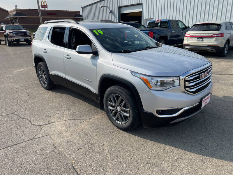 Used 2019 GMC Acadia SLT-1 with VIN 1GKKNULSXKZ251335 for sale in Maquoketa, IA