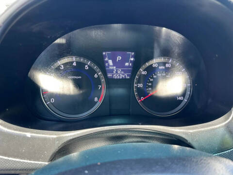 2013 Hyundai Accent SE