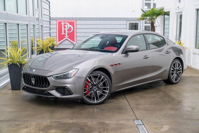 2022 Maserati Ghibli 2
