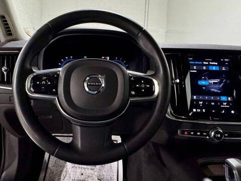 2023 Volvo S90 B6 Plus