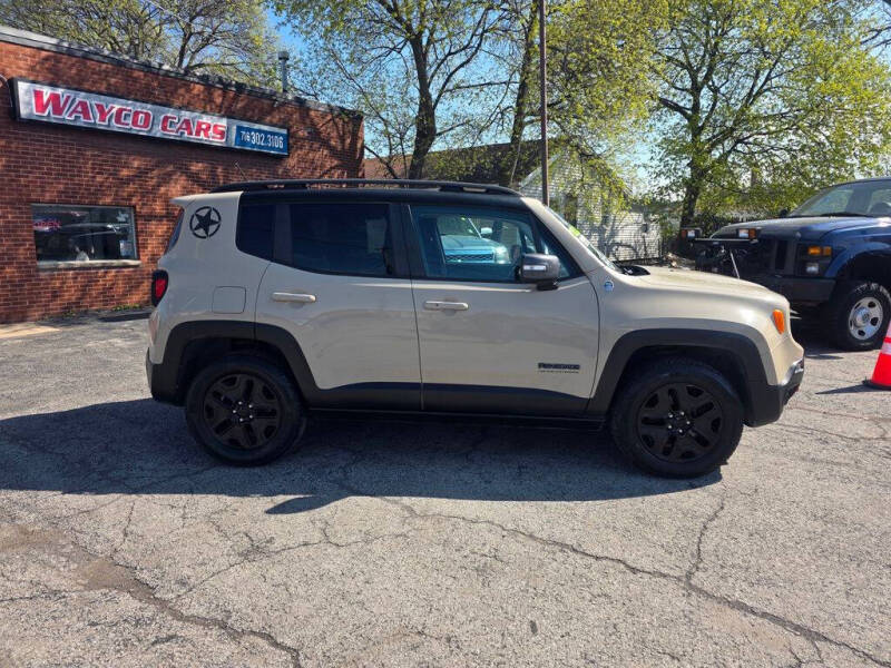 2017 Jeep Renegade Deserthawk