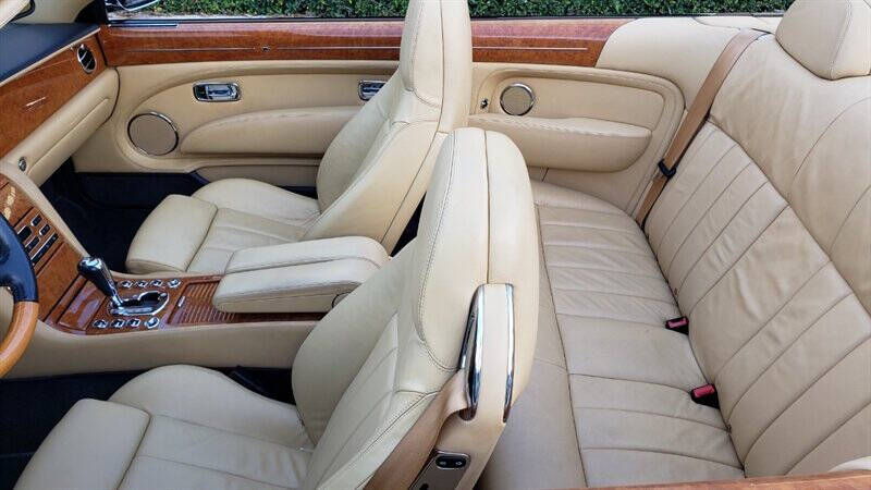 2008 Bentley Azure Base photo 9