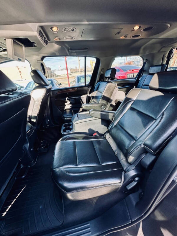 2011 Nissan Armada Platinum