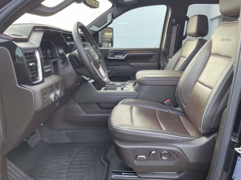 2025 GMC Sierra 2500HD