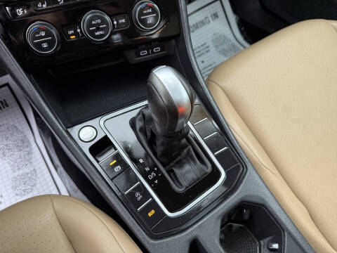 2020 Volkswagen Jetta R-Line