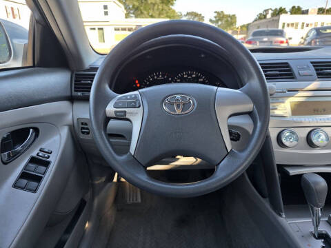 2009 Toyota Camry LE