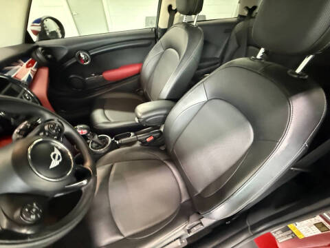 2016 MINI Hardtop 2 Door Cooper