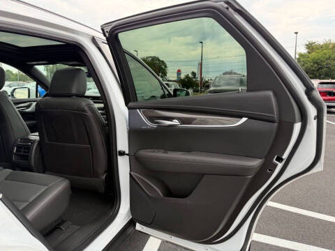 2026 Cadillac XT5 Sport