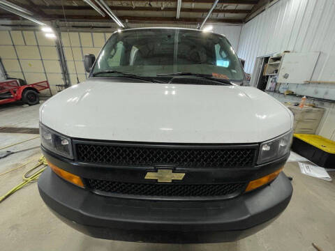 2023 Chevrolet Express 2500