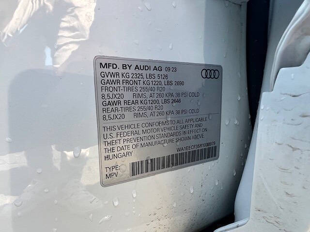 2024 Audi Q3 quattro S line Prem Plus 45 TFSI