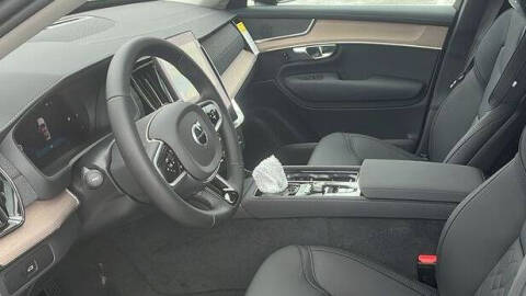 2026 Volvo XC90 B5 Core