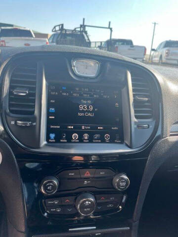 2016 Chrysler 300 S