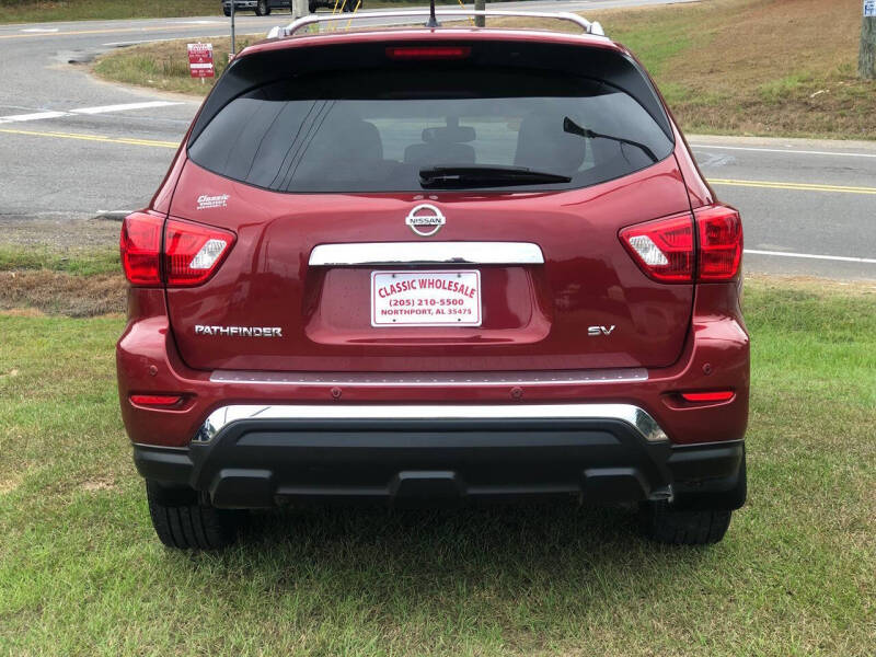 2017 Nissan Pathfinder SV