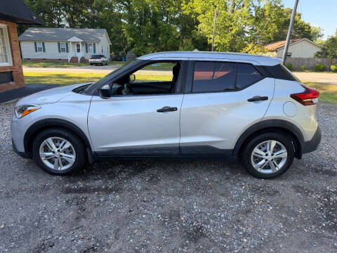 2020 Nissan Kicks S