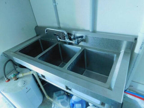 1999 Freightliner MT45 Chassis