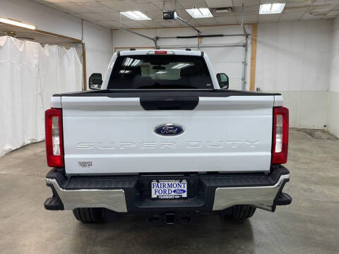 2026 Ford F-350 Super Duty XLT