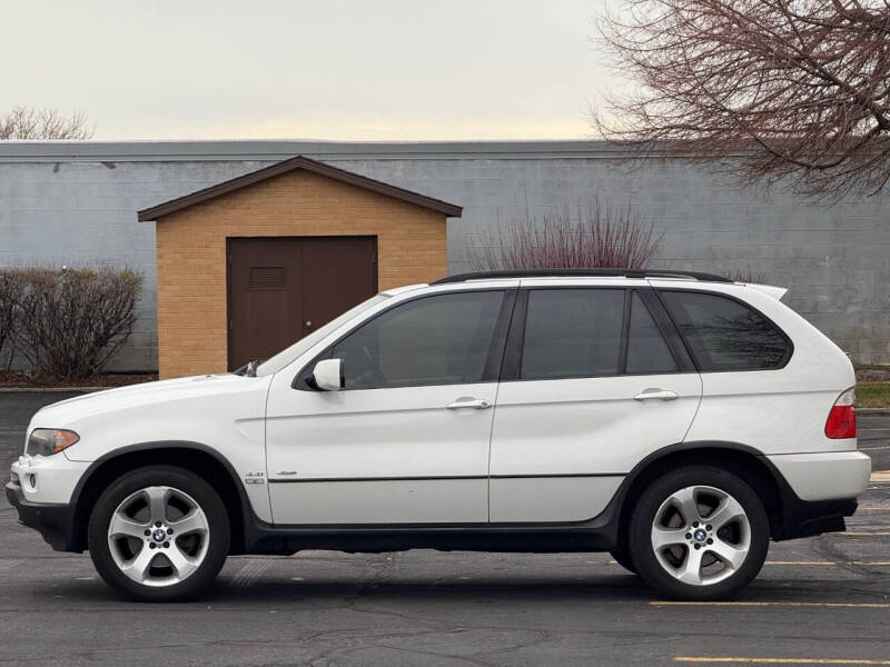 2005 BMW X5 4.4i