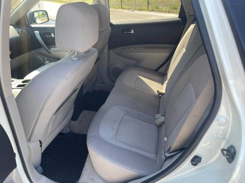 2009 Nissan Rogue S