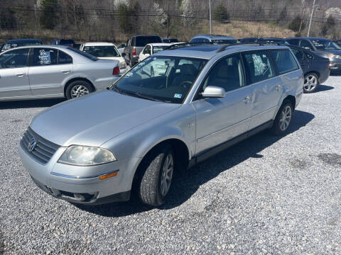 2004 Volkswagen Passat for sale at Bailey's Auto Sales in Cloverdale VA