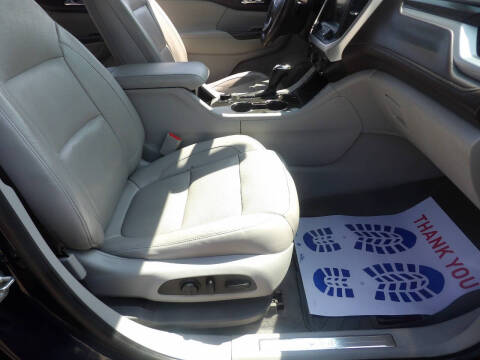 2017 GMC Acadia SLT-1